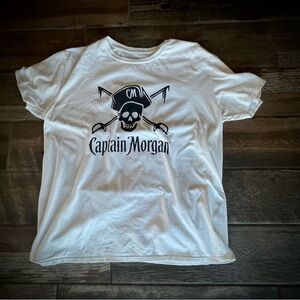 Captain Morgan Chill Like a Captain white graphic t shirt XL